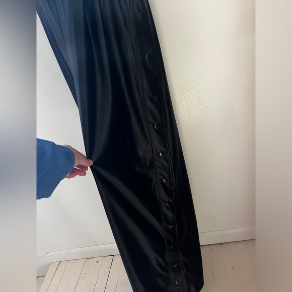 NWT XL NIKE Women’s Icon Clash Jumpsuit - Picture 5 of 5